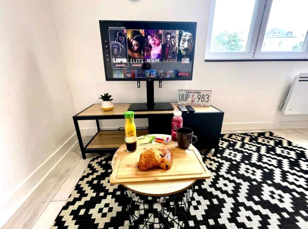 The New-Yorker - Hyper Centre- 2Mn Gare Sncf - Wi-Fi Netflix Gratuit Apartment Niort Bagian luar foto