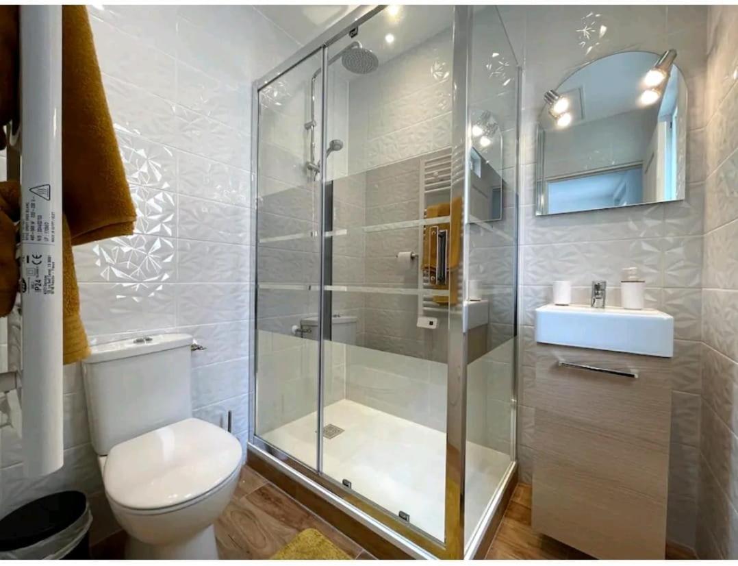 The New-Yorker - Hyper Centre- 2Mn Gare Sncf - Wi-Fi Netflix Gratuit Apartment Niort Bagian luar foto